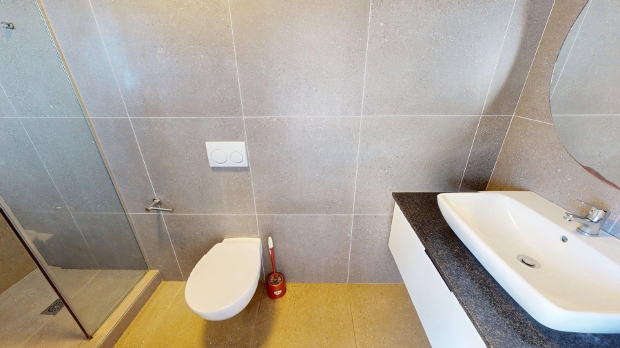 2 Bedroom Property for Sale in Pinelands Eastern Cape